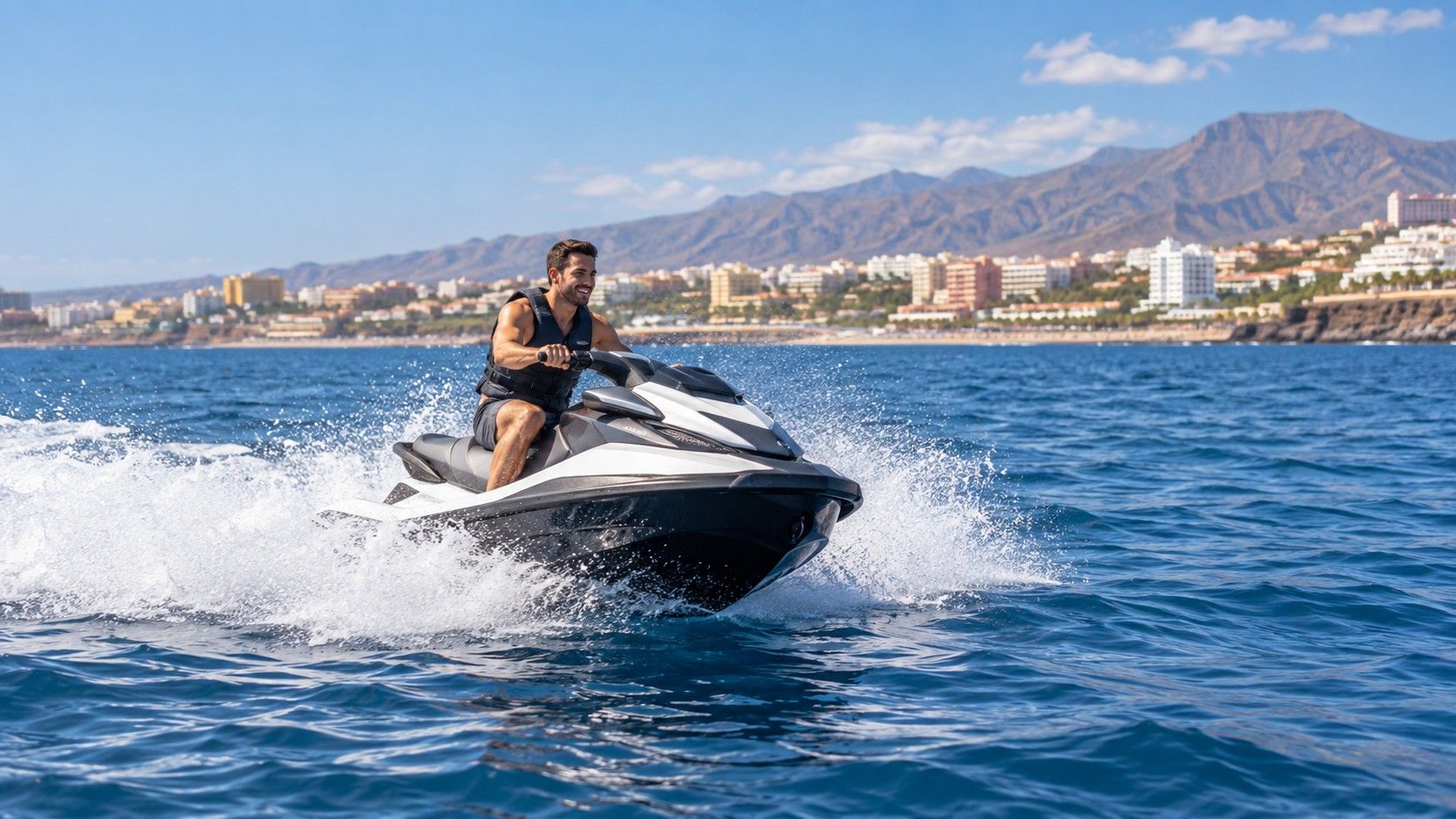 Jet ski cerca de Playa de las Américas